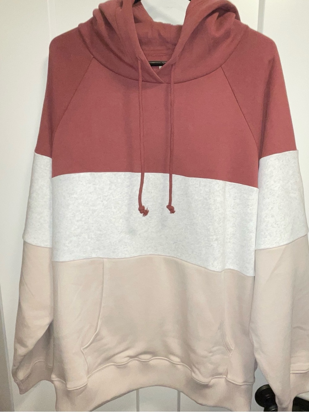 American Eagle Colorblock Hoodie Sweatshirt - Dusty Rose, White & Cream